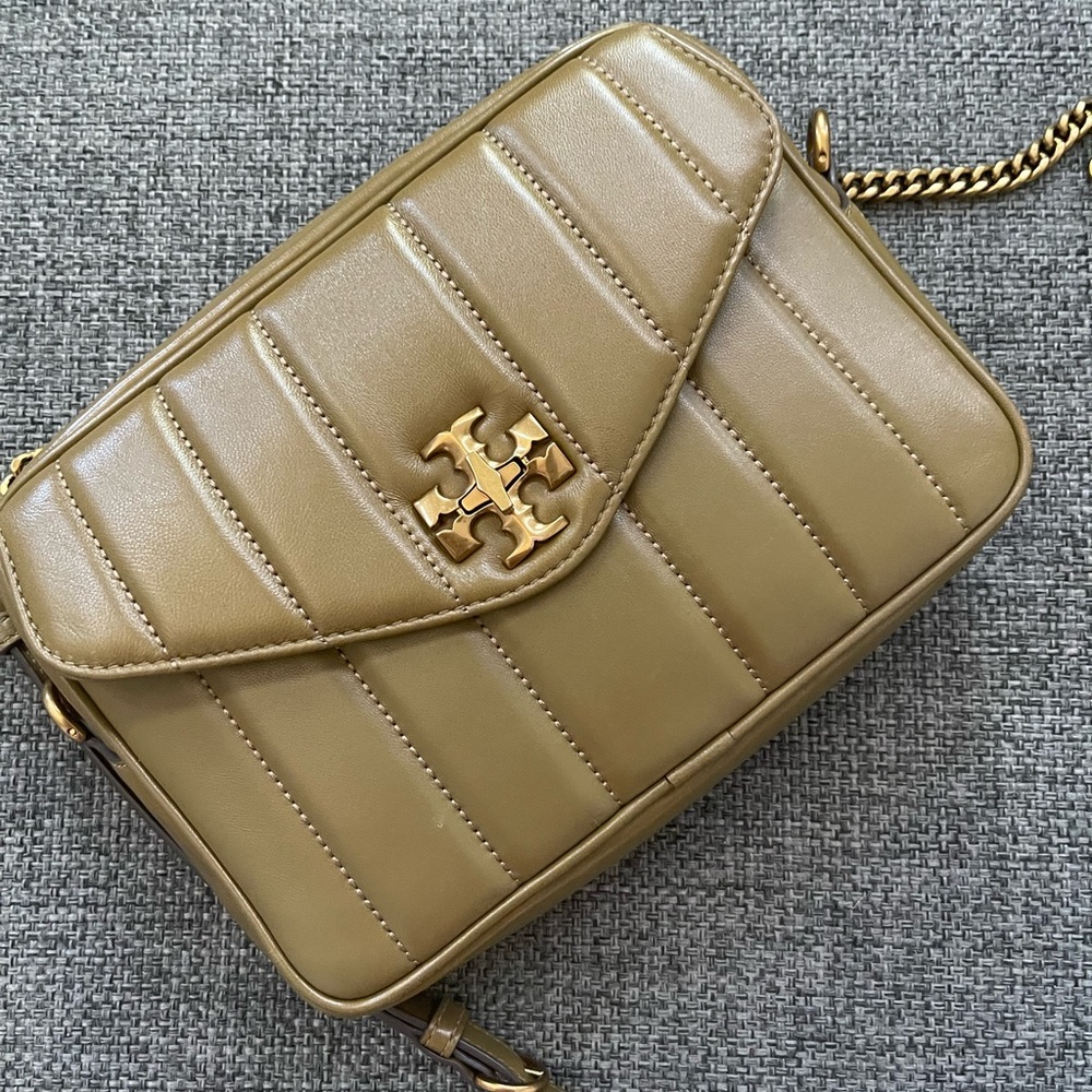 Tory Burch camera crossbody bag